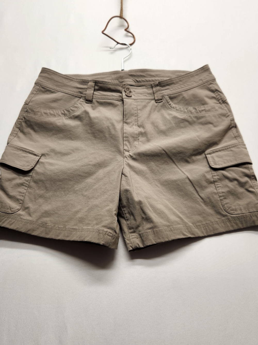 ⭐️Eddie Bauer Summer Trail Cargo Shorts Khaki Tan Hiking Stretch Utility Size 14